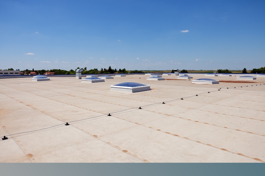 image of a commercial roof